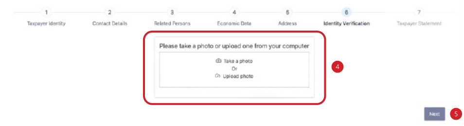 Kotak unggah foto atau ambil foto untuk verifikasi identitas pada pendaftaran Coretax